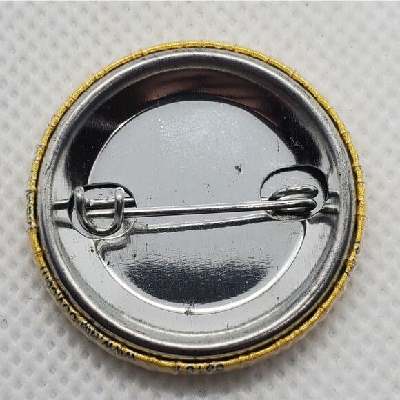 DC Comics Joker Pin - Picture 4 of 4